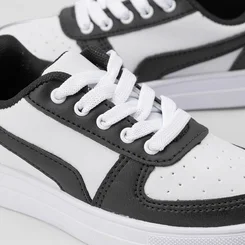 Tênis Infantil Vertus Casual Detalhe Recortes Perfuros Branco & Preto