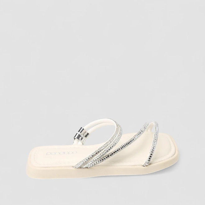 Tamanco Rasteiro Feminino Penélope Tiras Strass Off White