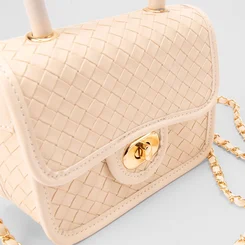 Bolsa de Mão Penélope Envelope Tressê Off White