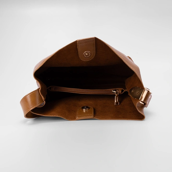 Bolsa Hobo Gabriela Detalhe Alça Caramelo