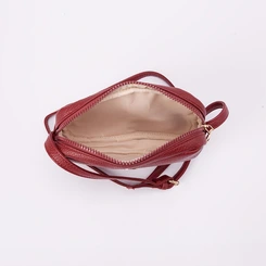 Bolsa Penélope Transversal Pequena Texturizada Vinho