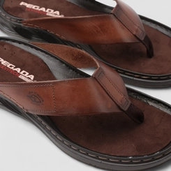 Chinelo Pegada Levitech Tiras Lisa Couro Marrom