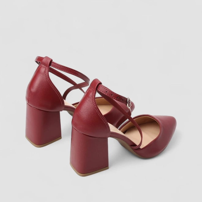 Scarpin Feminino Penélope Salto Bloco Tiras Cruzadas Vinho