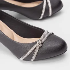 Scarpin Modare Detalhe Tiras Strass & Nó Preto