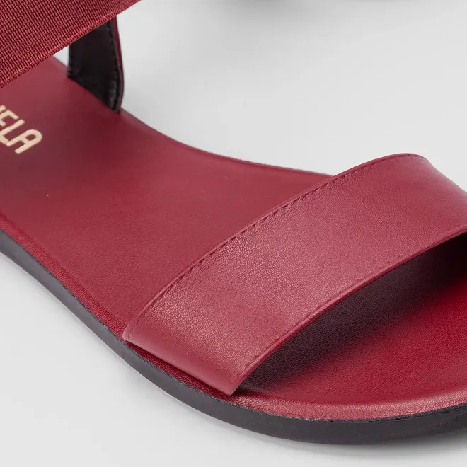 Sandália Rasteira Gabriela Flat Tiras Elástico Pespontos Vinho