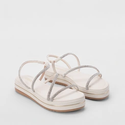 Sandália Gabriela Flatform Tiras Lateral Strass Off White
