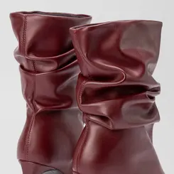 Bota Slouchy Feminina Gabriela Drapeado Cano Médio Pespontos Vinho