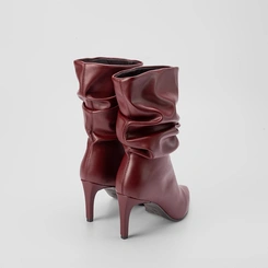 Bota Slouchy Feminina Gabriela Drapeado Cano Médio Pespontos Vinho