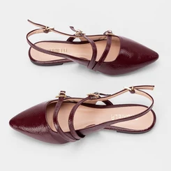 Sapatilha Boneca Slingback Feminina Gabriela Tiras Slim Fivelas Texturizada Vinho
