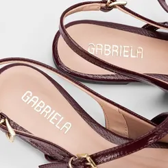 Sapatilha Boneca Slingback Feminina Gabriela Tiras Slim Fivelas Texturizada Vinho