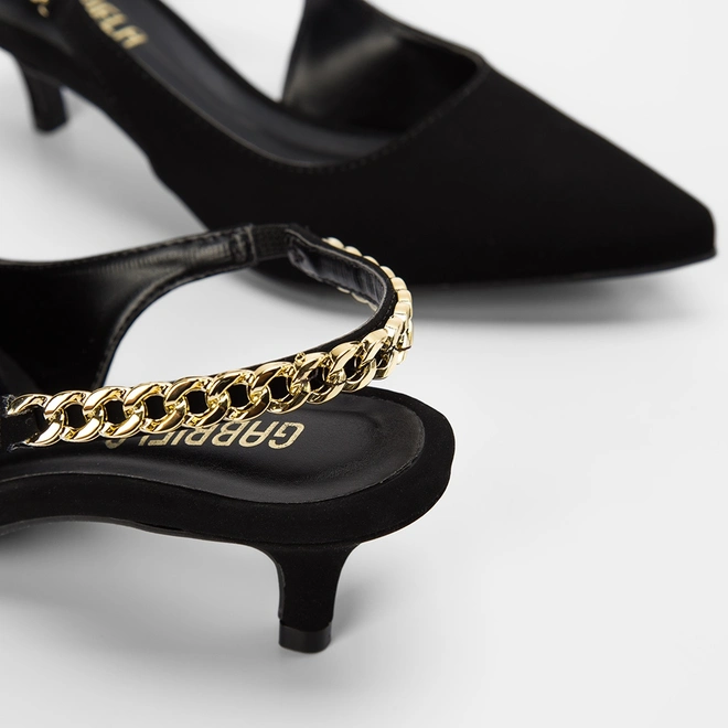 Scarpin Slingback Gabriela Detalhe Corrente Nobuck Preto
