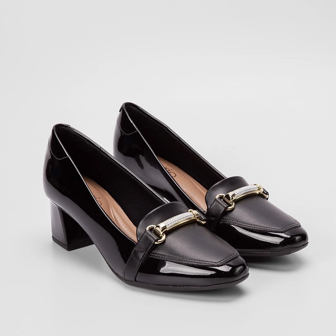 Scarpin Beira Rio Detalhe Strass Preto