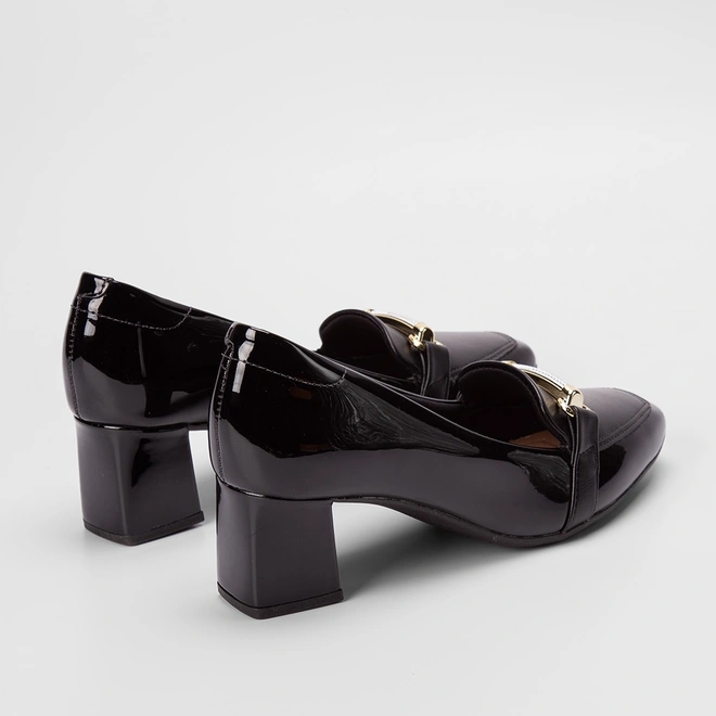 Scarpin Beira Rio Detalhe Strass Preto