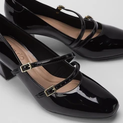 Scarpin Boneca Feminino Beira Rio Salto Grosso Fivelas Verniz Preto