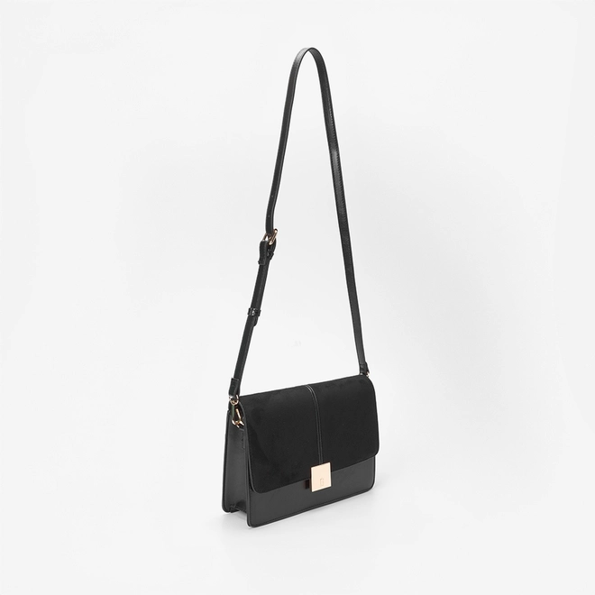 Bolsa Satchel Gabriela Suede Detalhe Lapela Preto