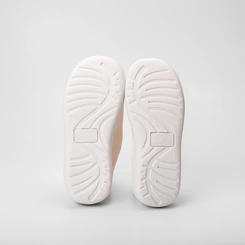 Pantufa Aberta Stz Cotele Coração Off White