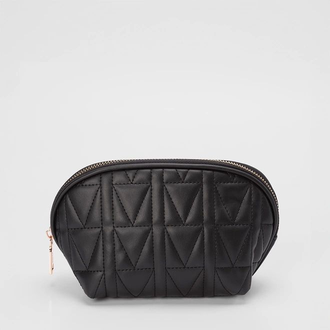 Necessaire Gabriela Meia Lua Matelassê Preto