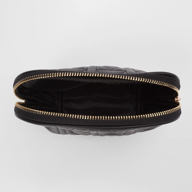 Necessaire Gabriela Meia Lua Matelassê Preto