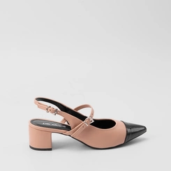 Scarpin Feminino Slingback Penélope Fivelas Recorte Verniz Preto & Nude