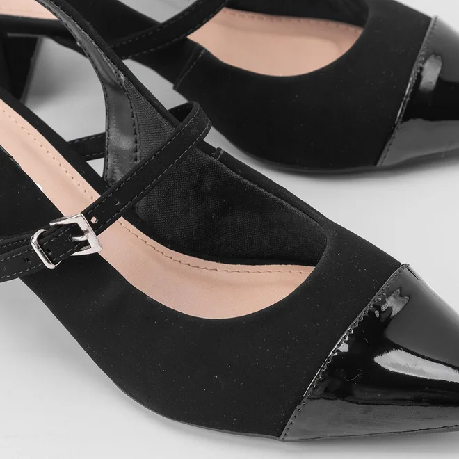 Scarpin Feminino Slingback Penélope Fivelas Recorte Verniz & Nobuck Preto