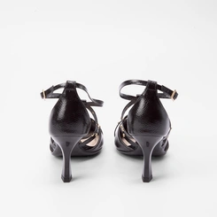 Scarpin Feminino Bebecê Tiras Cruzadas Rebite Preto