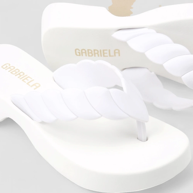Tamanco Gabriela Plataforma Tira de Dedo Off White
