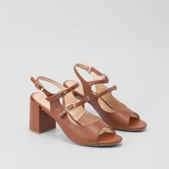 Sandália Gabriela Detalhe Decote & Fivela Caramelo