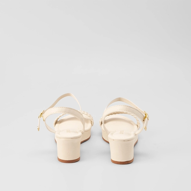 Sandália Penélope Anabela Tiras Tressê Off White