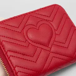 Carteira Gabriela Matelassê Coração Vermelho