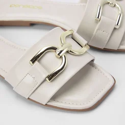 Rasteira Feminina Penélope Tira Larga Enfeite Metalizado Off White
