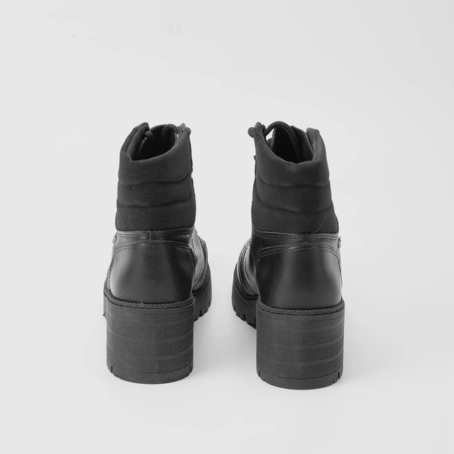 Bota Coturno Mississipi Detalhe Acolchoado Preto