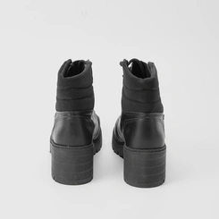 Bota Coturno Mississipi Detalhe Acolchoado Preto