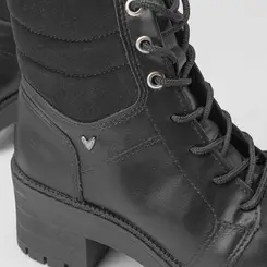 Bota Coturno Mississipi Detalhe Acolchoado Preto