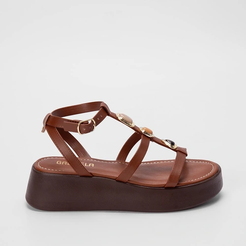 Sandália Gabriela Flatform Tiras Pedraria Caramelo