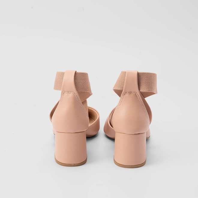 Scarpin Feminino Penélope Tiras Cruzadas Elástico Nude