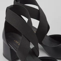 Scarpin Feminino Penélope Tiras Cruzadas Elástico Preto