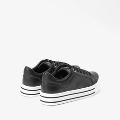 Tênis Casual Feminino Via Marte Flatform Detalhe Pesponto Preto