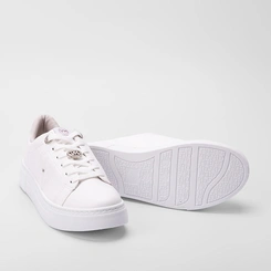 Tênis Casual Feminino Via Marte Detalhes Strass Branco