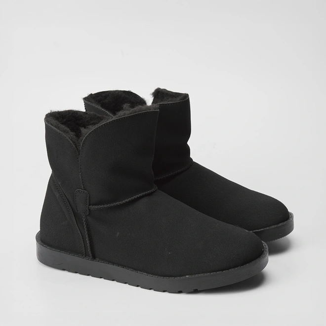Bota Feminina Mooncity Cano Curto Peluciada Preto