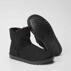 Bota Feminina Mooncity Cano Curto Peluciada Preto