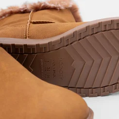 Bota Ugg Mooncity Detalhe Pelo Caramelo