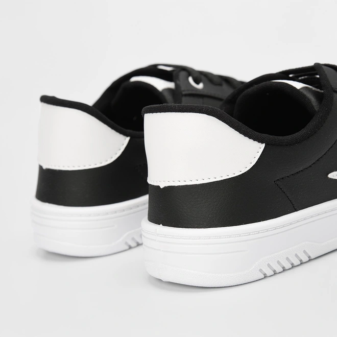 Tênis Penélope Casual Feminino Recorte Lateral Preto