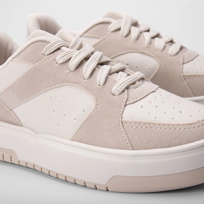 Tênis Casual Feminino Gabriela Flatform Recortes Camurça Off White