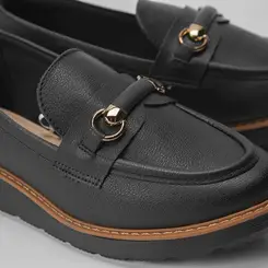 Mocassim Modare Anabela Detalhe Pesponto Preto