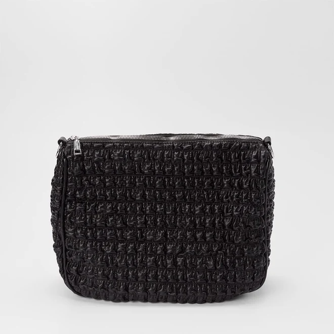 Bolsa Gabriela Grande Efeito Matelassê Preto