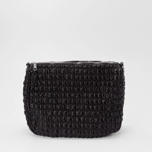 Bolsa Gabriela Grande Efeito Matelassê Preto