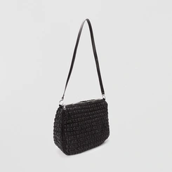 Bolsa Gabriela Grande Efeito Matelassê Preto