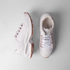 Tênis Chunky Gabriela  Detalhe Ilhós Metalizado Branco