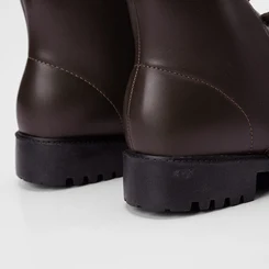 Bota Coturno Penélope Tratorada Marrom