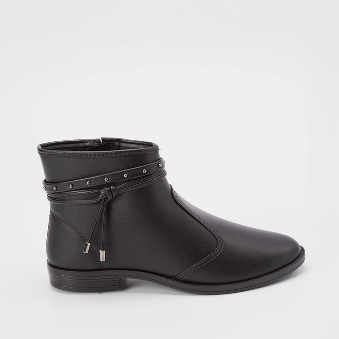 Ankle Boot Moleca Detalhe Tiras Slim Preto